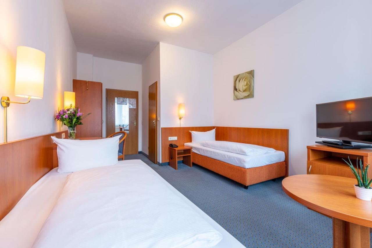 Trip Inn Hotel Schumann Dusseldorf Exterior photo
